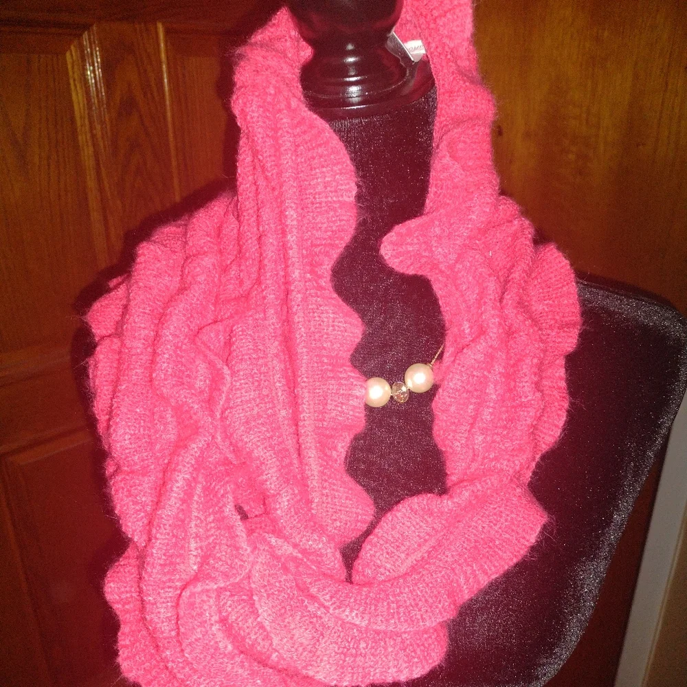 Sweater Scarf - Picture 3 of 4